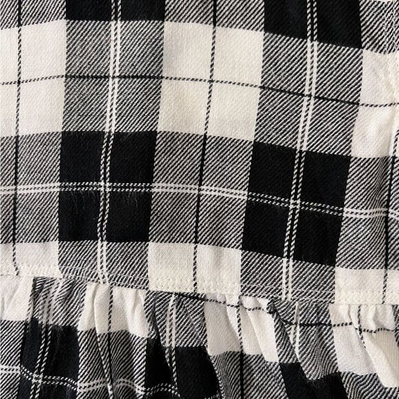 Black And White Plaid Dress - Picture 5 of 13